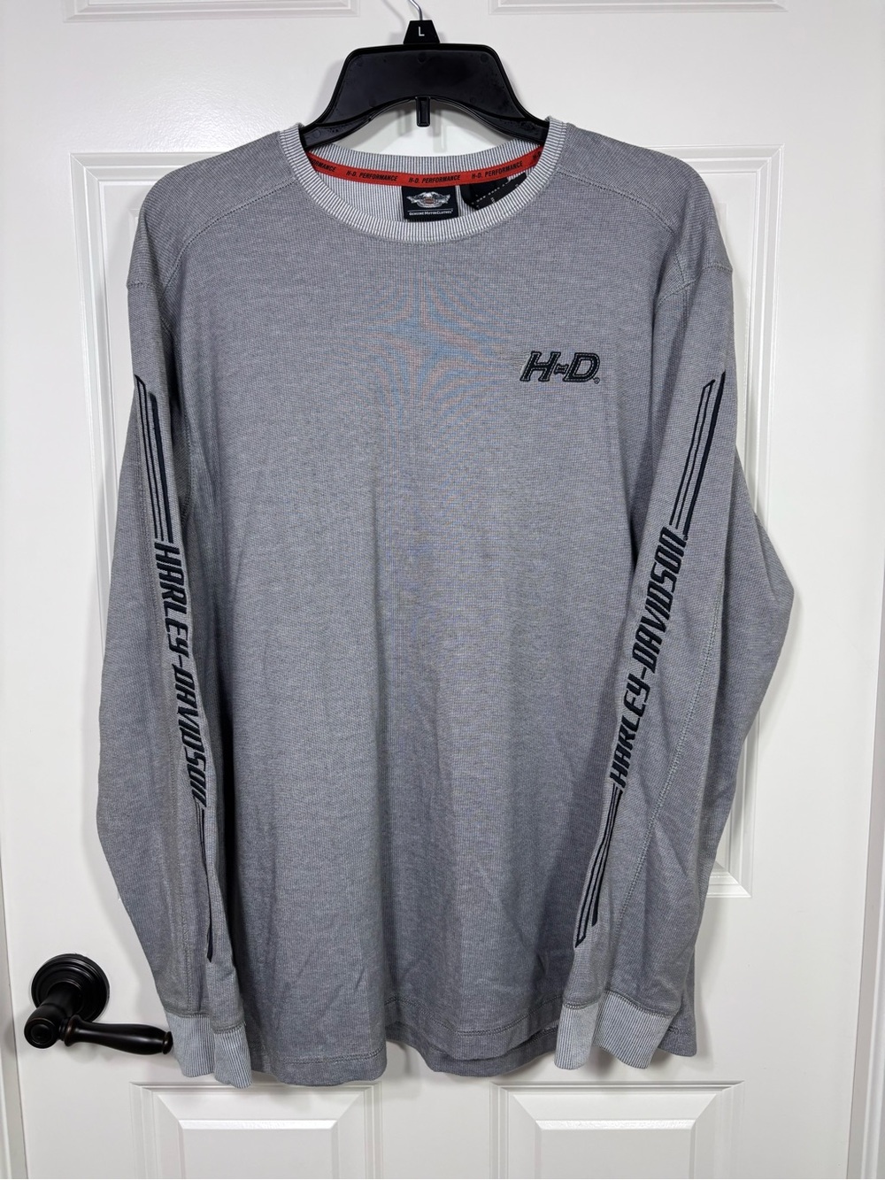 Harley Davidson Performance Long Sleeve Tee Men’s L Gray Sleeve Graphics